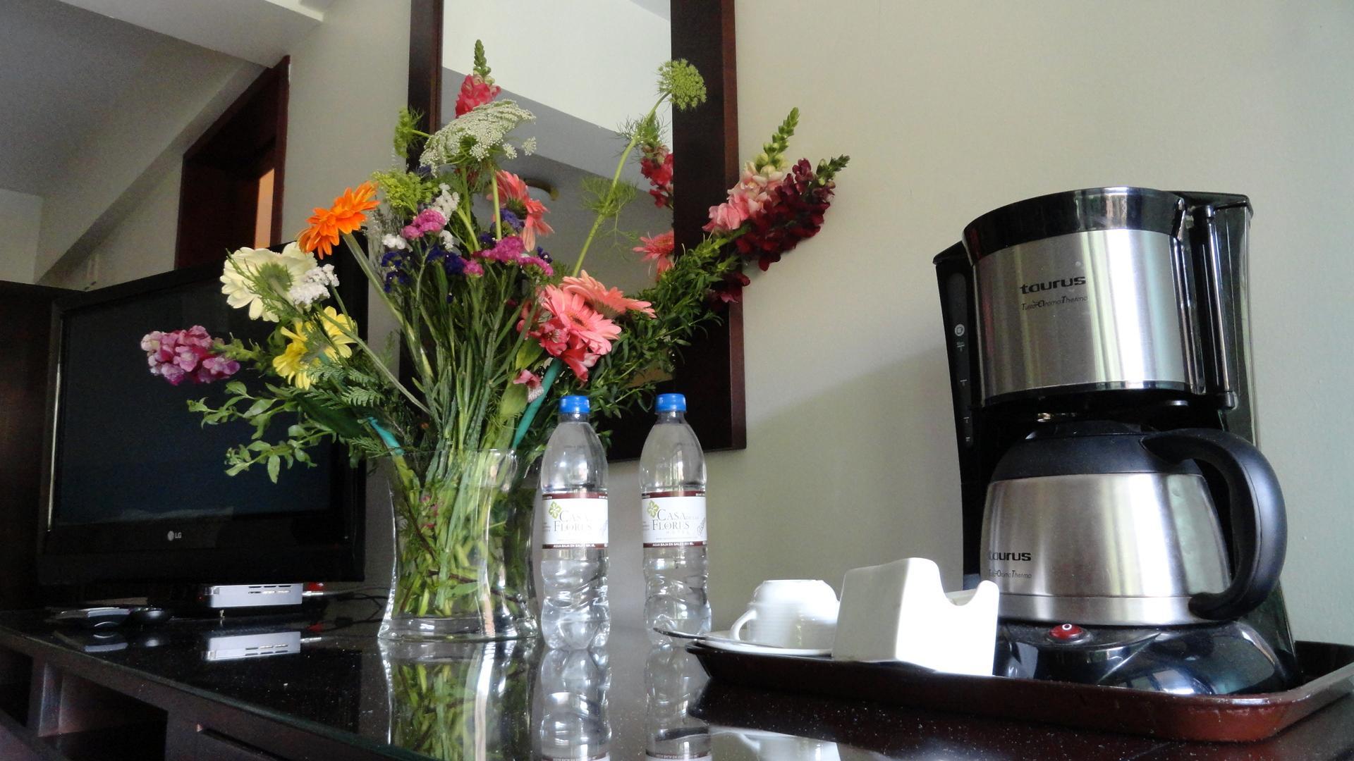 Casa De Las Flores Hotel Oaxaca ภายนอก รูปภาพ